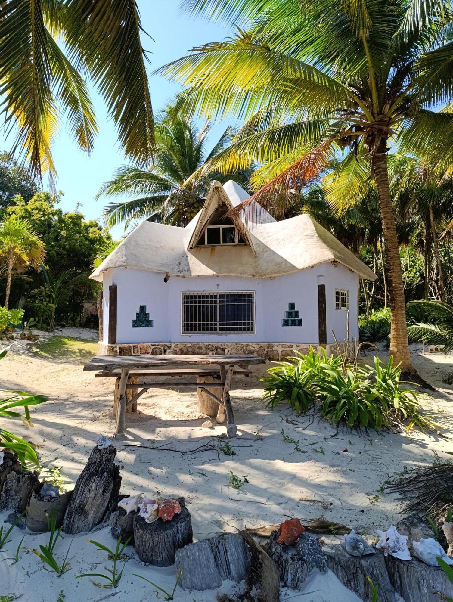 Chez Gigi - Eco Lodge Mahahual Dış mekan fotoğraf