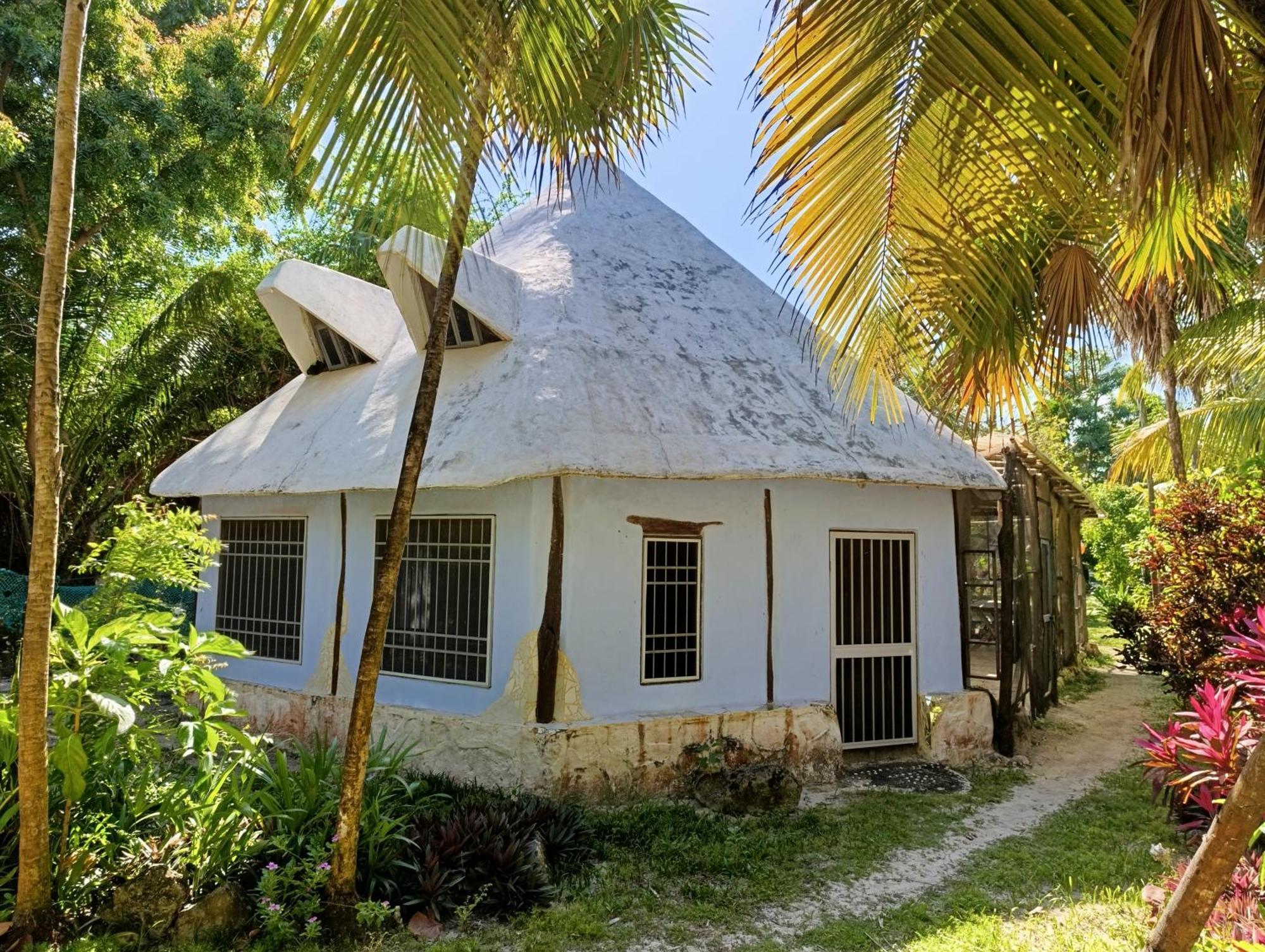 Chez Gigi - Eco Lodge Mahahual Dış mekan fotoğraf